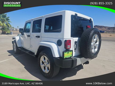 Used 2013 Jeep Wrangler Unlimited Sahara w/ Connectivity Group AWD/4WD image 5