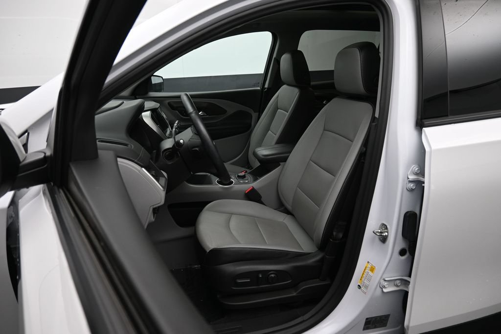 Used 2024 GMC Terrain SLT w/ Infotainment Package II AWD/4WD image 21