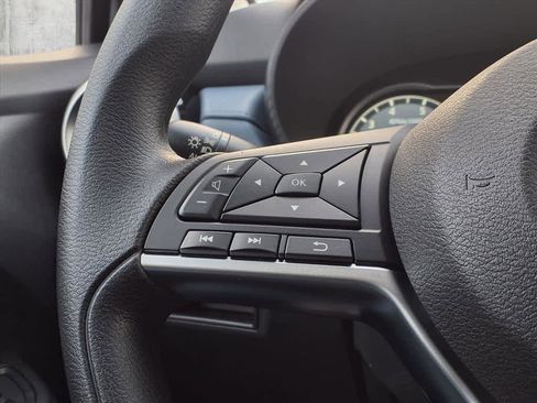 New 2025 Nissan Versa SV w/ Trunk Package image 20