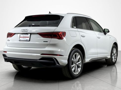 Used 2023 Audi Q3 2.0T Premium AWD/4WD image 5
