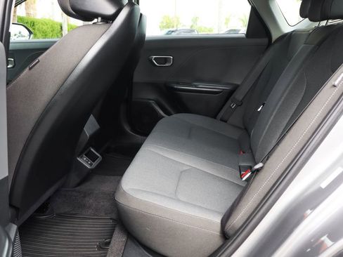 Used 2025 Kia K4 FWD image 38