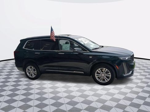 Used 2025 Cadillac XT6 Luxury w/ LPO, Floor Liner Package AWD/4WD image 6