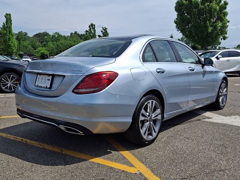 Used 2018 Mercedes-Benz C 300 4MATIC Sedan image 6