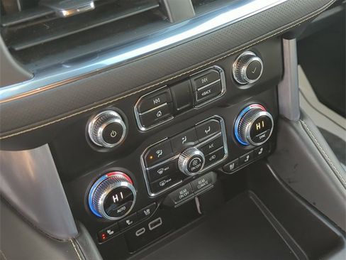 Certified 2024 GMC Yukon SLT image 17