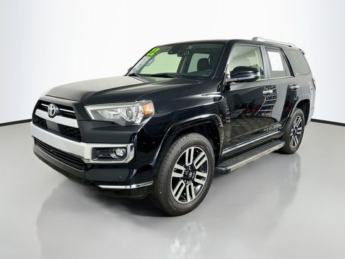 Used 2022 Toyota 4Runner Limited AWD/4WD image 10