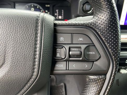 Used 2024 Toyota Tacoma SR5 image 31