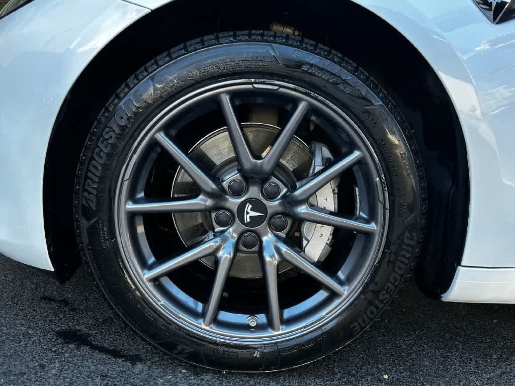 Used 2020 Tesla Model 3 Long Range AWD/4WD image 8
