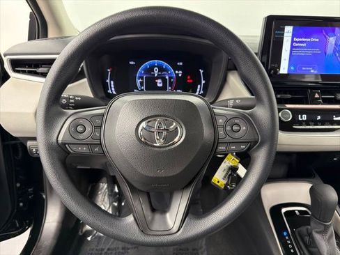 Certified 2026 Toyota Corolla LE FWD image 24