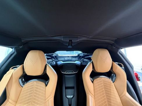 Used 2020 Chevrolet Corvette Stingray Preferred Cpe w/ 2LT Preferred Equipment Group image 23