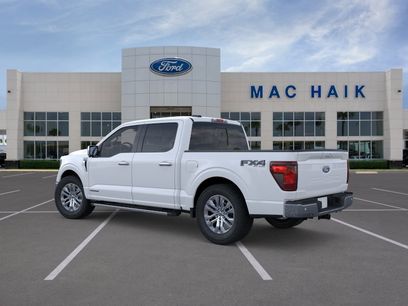 New 2025 Ford F150 XLT w/ Equipment Group 302A MID