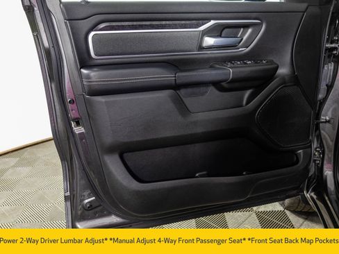 Used 2022 RAM 1500 Big Horn AWD/4WD image 40