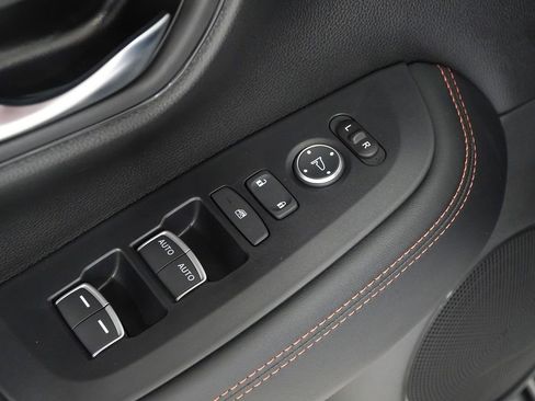 New 2026 Honda HR-V Sport image 16
