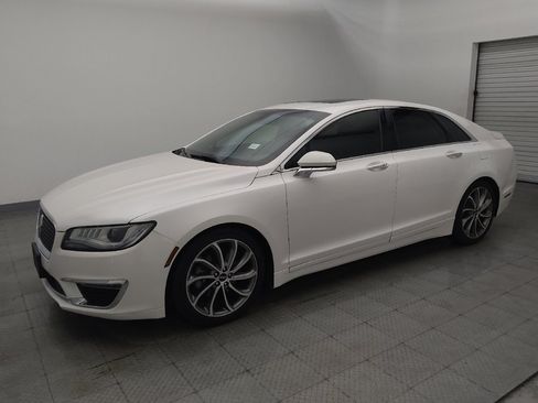 Used 2019 Lincoln MKZ Reserve w/ Reserve Plus Package AWD/4WD image 2