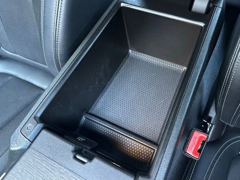 Used 2023 BMW 330i Sedan w/ Driving Assistance Package image 45