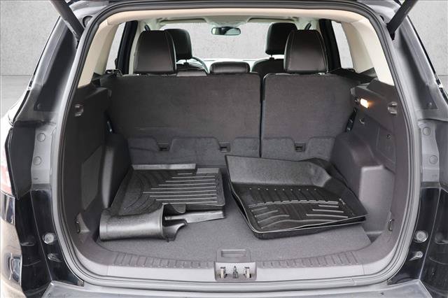 Used 2017 Ford Escape Titanium AWD/4WD image 26