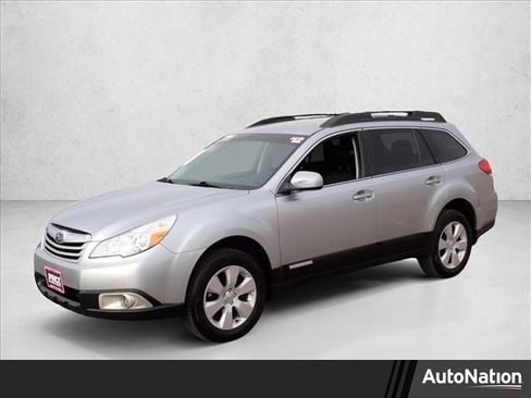 Used 2012 Subaru Outback 2.5i Premium w/ All-Weather Pkg image 1