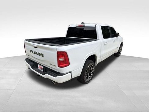 Used 2025 RAM 1500 Laramie w/ Sport Appearance Package AWD/4WD image 4