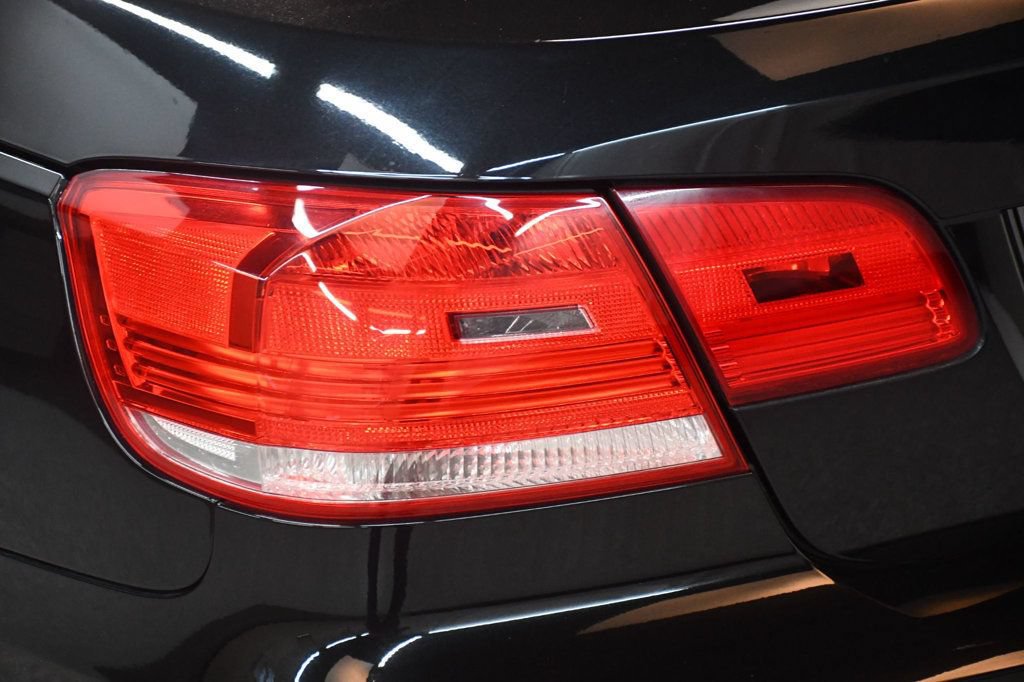 Used 2008 BMW 328i Convertible RWD image 12