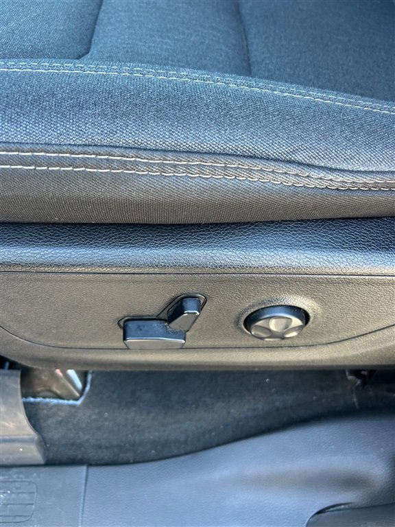 Used 2021 RAM 1500 Big Horn AWD/4WD image 12
