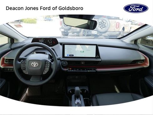 Used 2024 Toyota Prius Prime XSE Premium image 19