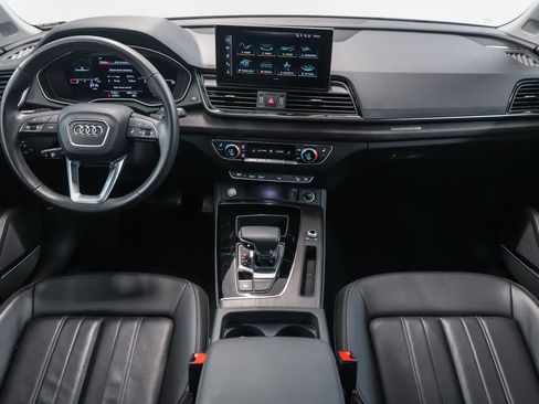 Used 2023 Audi Q5 2.0T Premium Plus w/ Premium Plus Package AWD/4WD image 17