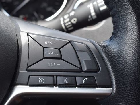 Used 2020 Nissan Rogue SV AWD/4WD image 31