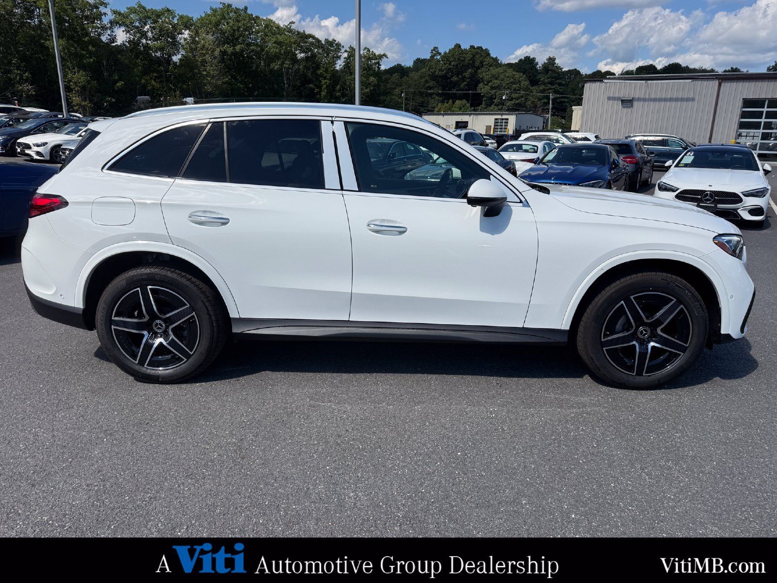 New 2027 Mercedes-Benz GLC 300 4MATIC image 9