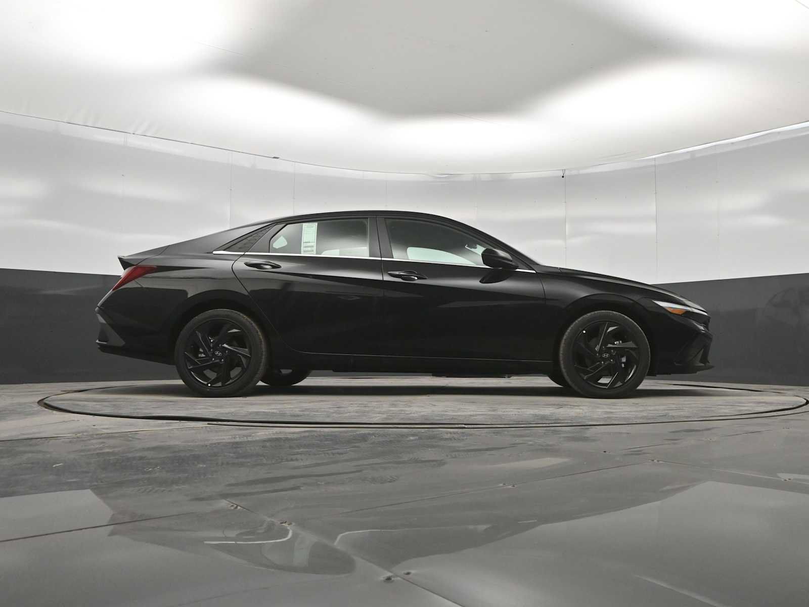 New 2026 Hyundai Elantra SEL Sport Premium FWD image 38