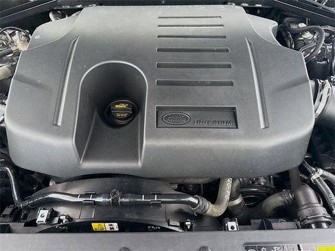 Certified 2022 Land Rover Defender 90 X image 32