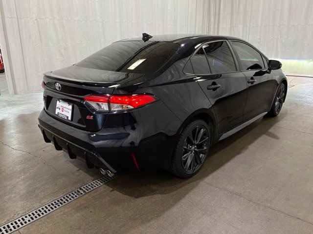 Certified 2023 Toyota Corolla SE w/ SE Premium Package FWD image 5