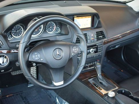 Used 2011 Mercedes-Benz E 350 Cabriolet image 48