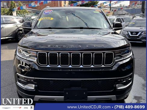 Used 2022 Jeep Wagoneer Series II image 8