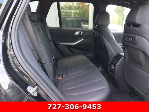 Used 2021 BMW X5 xDrive40i w/ M Sport Package AWD/4WD image 21
