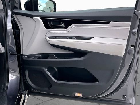 Used 2019 Honda Odyssey Elite image 22