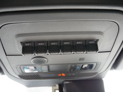 Used 2024 Ford Bronco Wildtrak AWD/4WD image 33