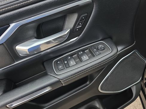 Used 2022 RAM 1500 Laramie w/ Sport Appearance Package image 14