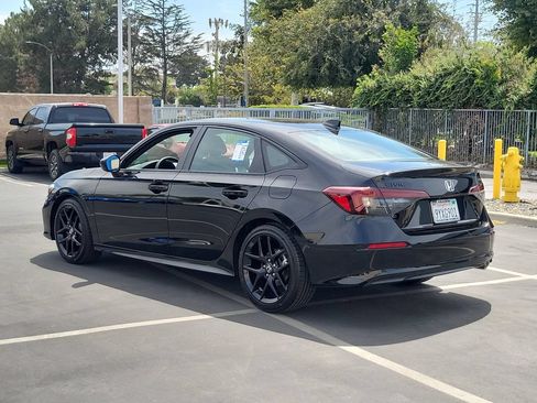 Certified 2026 Honda Civic Sport image 4