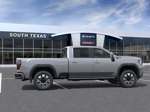 New 2026 GMC Sierra 2500 Denali w/ Denali Reserve Package AWD/4WD image 5