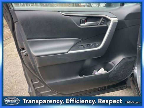 Certified 2023 Toyota RAV4 XLE Premium image 14