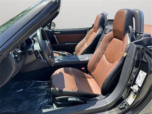 Used 2013 MAZDA MX-5 Miata Grand Touring image 2