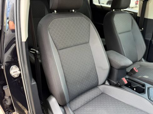 Used 2019 Volkswagen Tiguan S w/ Driver Assistance Package FWD image 8