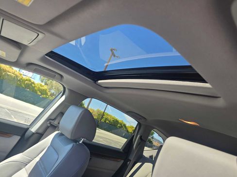 Used 2017 Honda CR-V EX-L image 25