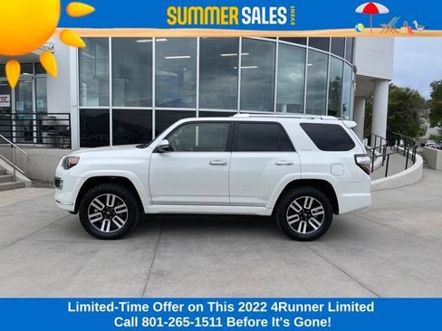 Used 2022 Toyota 4Runner Limited AWD/4WD image 2