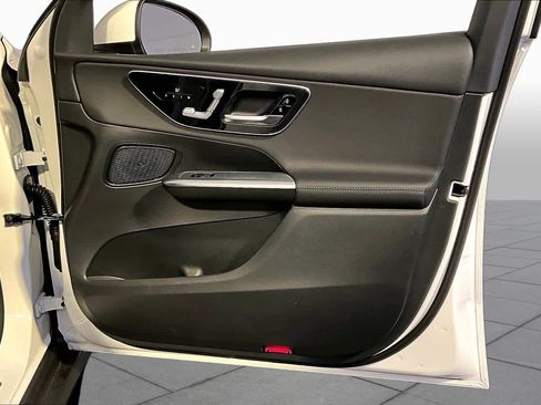 Certified 2026 Mercedes-Benz GLC 300 4MATIC image 23