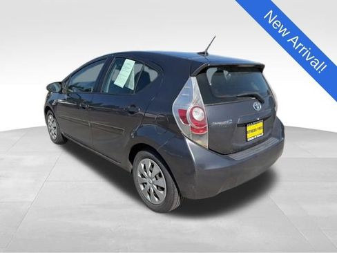 Used 2012 Toyota Prius C Three FWD image 5