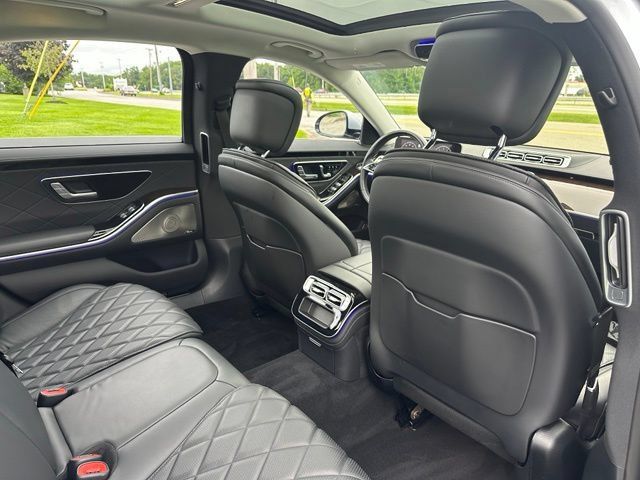 Certified 2022 Mercedes-Benz S 580 4MATIC Sedan image 22