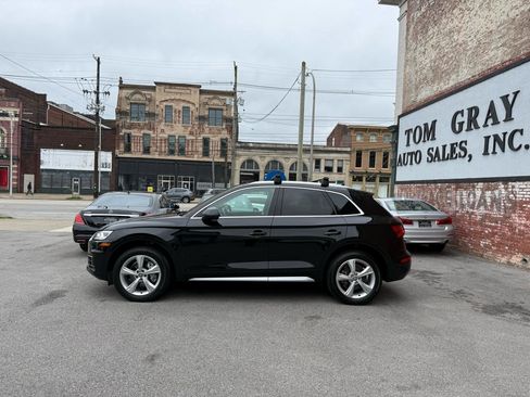 Used 2020 Audi Q5 2.0T Premium Plus w/ Premium Plus Package AWD/4WD image 5