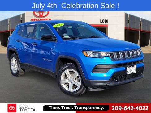 Used 2023 Jeep Compass Sport AWD/4WD image 1