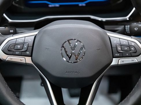 Certified 2024 Volkswagen Jetta SEL FWD image 16
