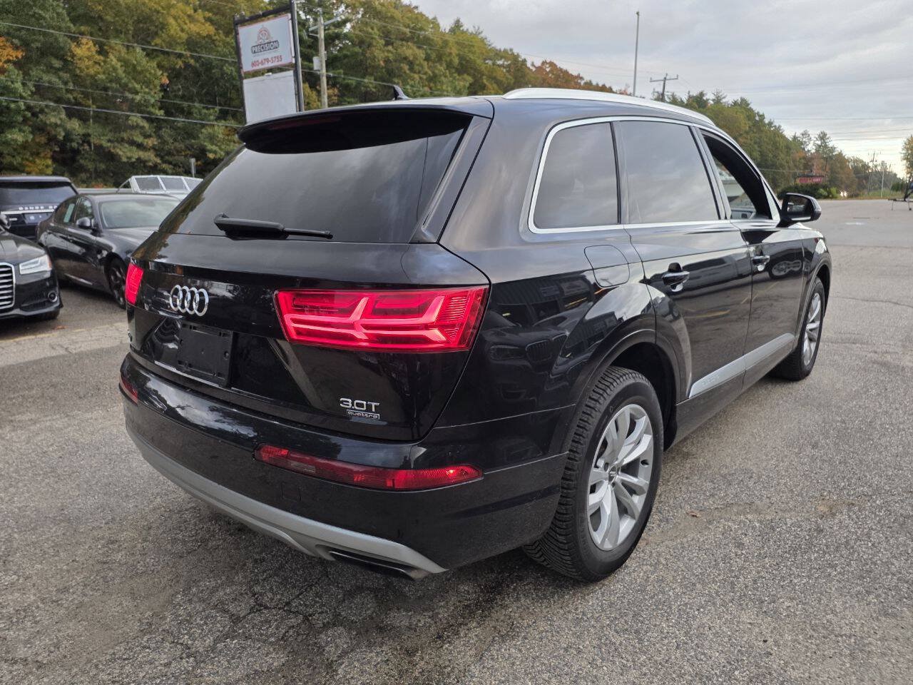 Used 2017 Audi Q7 3.0T Premium Plus AWD/4WD image 9